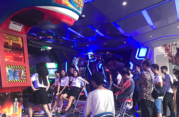打拳引流游戲機
