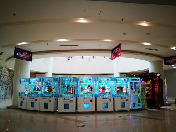 大娃娃禮品機